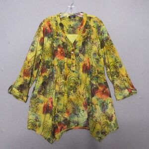 Cocomo Woman Top Tunic Plus 1X Yellow Floral Animal Print Popover Pleated‎ Boho